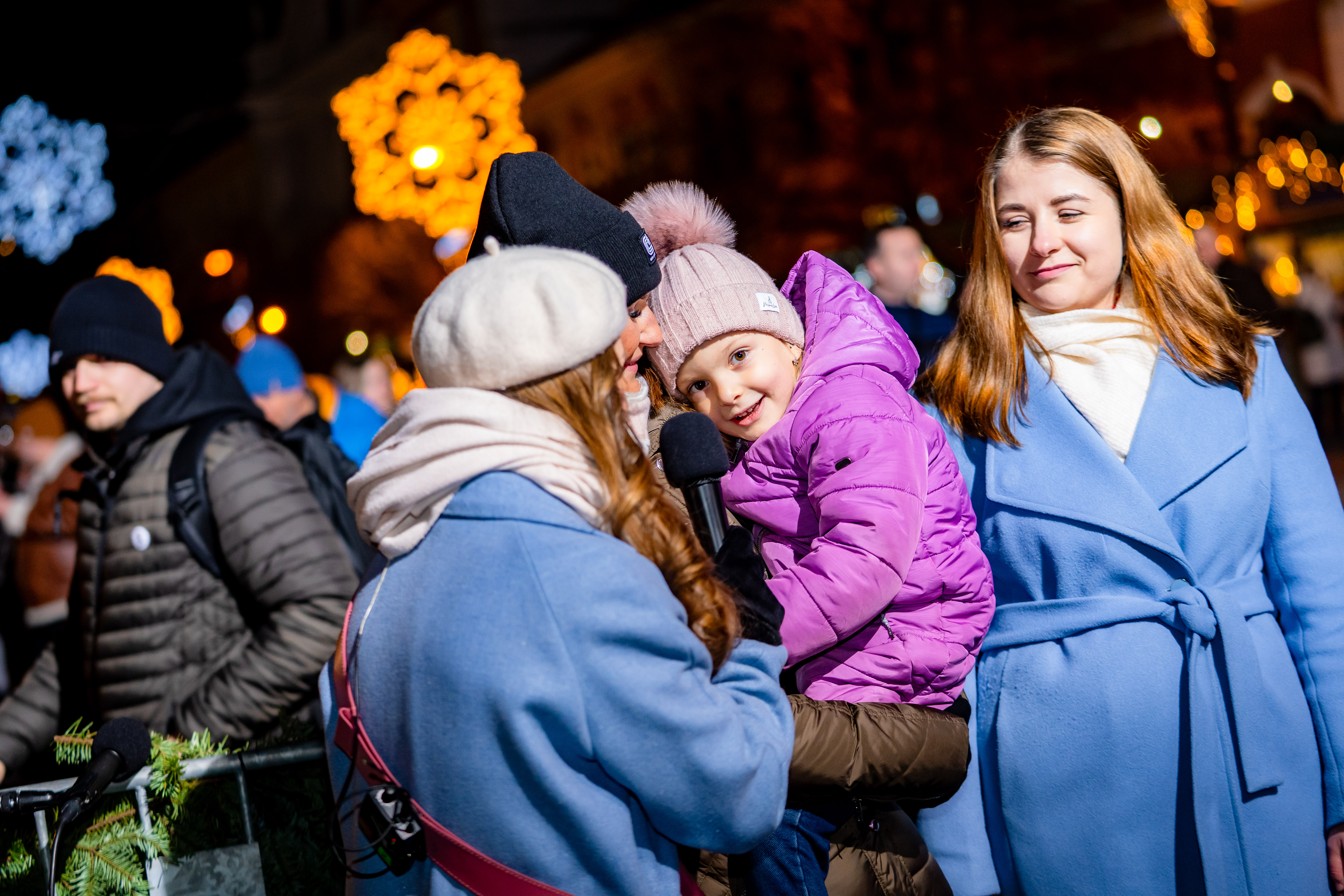 VIANOCNA TELEVIZNA REGINA-18